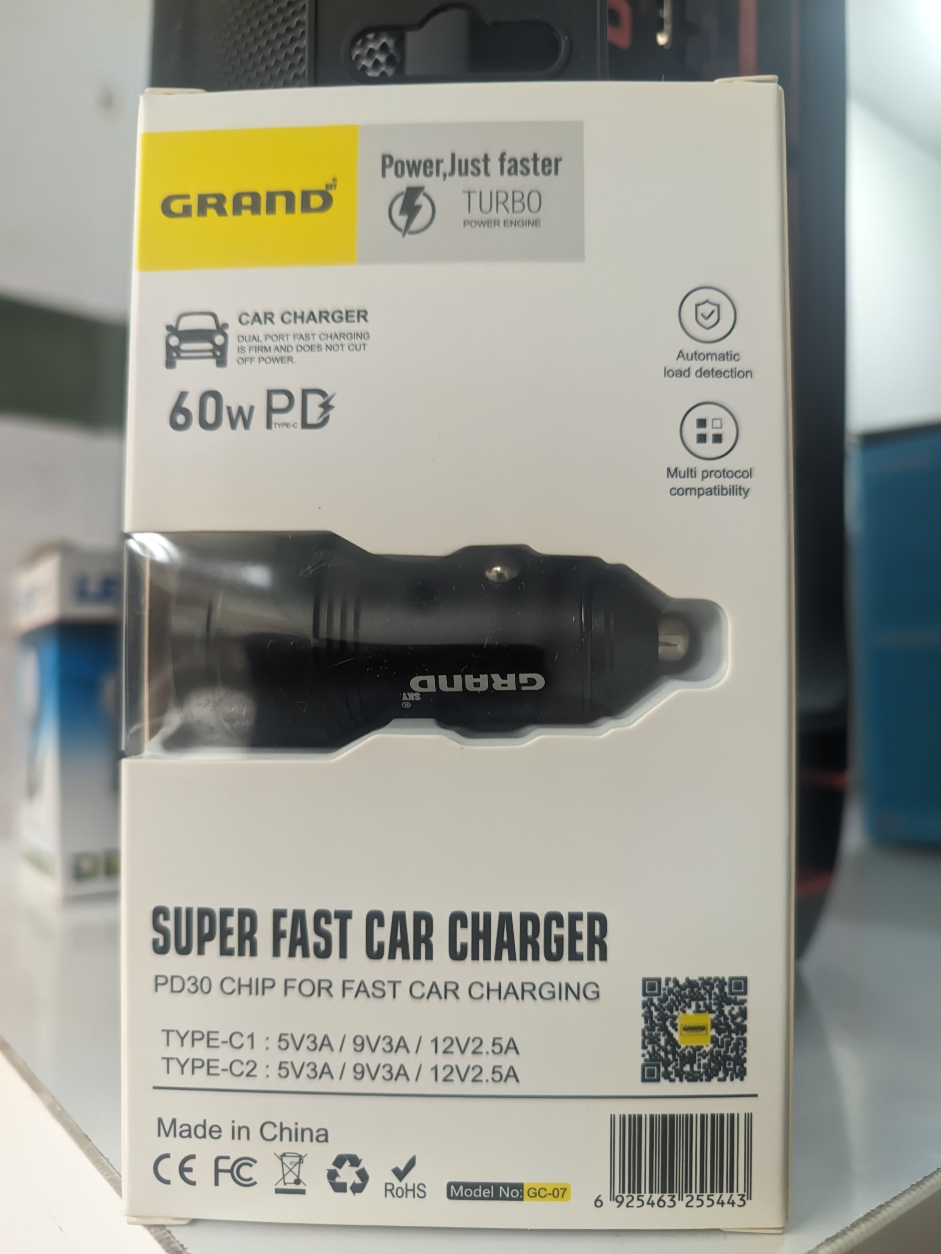 شارژر فندکی خودرو گرند مدل GC-07 توان ۶۰ وات