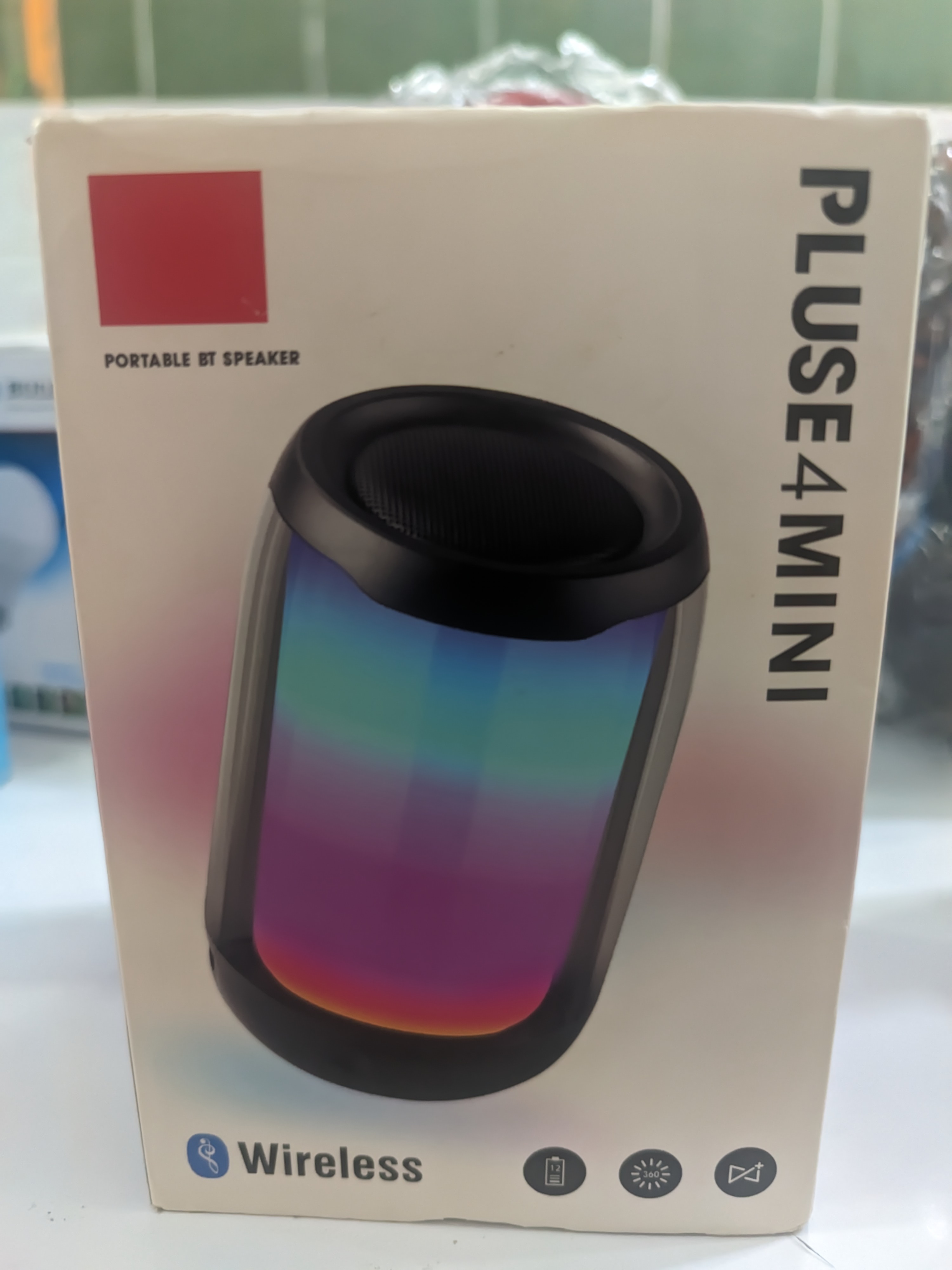 اسپیکر حرفه ای PLUS E4